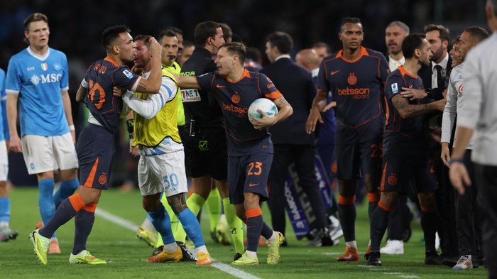 Chivu: Inter Milan vs Napoli, Perdebatan dengan Bench Napoli, Energi Inter Terbuang!