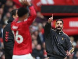 “Hasil Buruk Bikin Amorim Stres Berat, MU Lega Bisa Menang Beruntun” : Kemenangan Beruntun MU dan Dampaknya pada Amorim