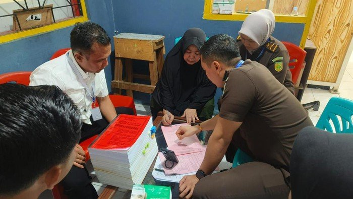 Kejari Inhu Terima Bandar Narkoba Riau, Mak Gadih: Potret Peredaran yang Mencekam!