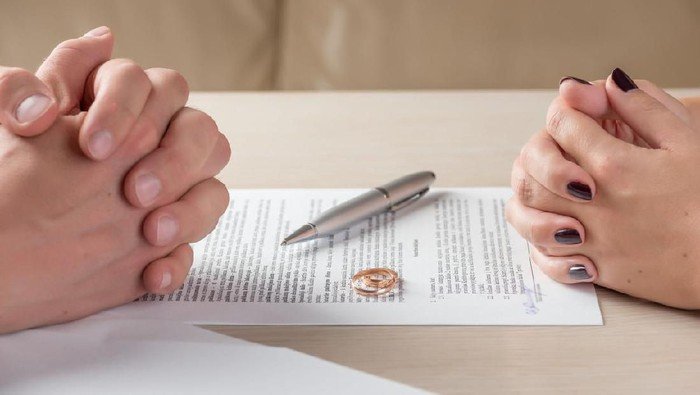 **SK PPPK di Tengah Polemik, Pegawai MTsN di Bima Dituduh Ceraikan Istri**