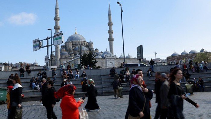Tragedi Gempa M 6,1 di Turki: Kebakaran dan Runtuhnya Gedung-Gedung