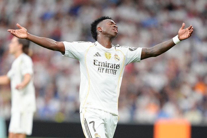 Apakah Ini Akhir dari Era Vinicius di Real Madrid? Menanti Hukuman Setelah Marah di El Clasico