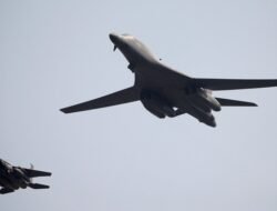 Venezuela dalam Titik Juru: 2 Pesawat Pengebom AS Kembali Melintas di Dekatnya