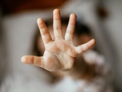 Skandal Kepsek di Sulbar: Lecehkan Siswi, Langsung Ditahan!