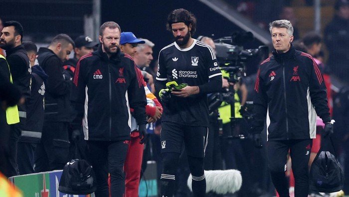 Scholes: Liverpool Jeblok, Absen Alisson Jadi Penyebab Utama!