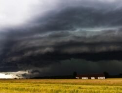 Badai Melissa Guncang Karibia, 10 Orang Tewas, Siaga Jadi Kebijakan!