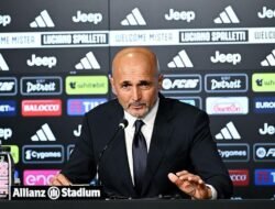 Spalletti Ingkar Janji, Performa Napoli Menurun Drastis