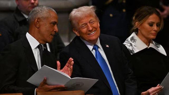 Dari Obama: Trump Dituntut, Negara Kehilangan Arah