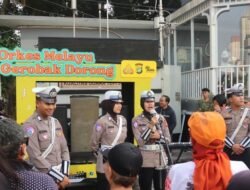 Dari Suara ke Harmoni: Polwan Metro Manjatkan Kesadaran Lalin Sambil Kirim Pesan Melalui Lagu di CFD