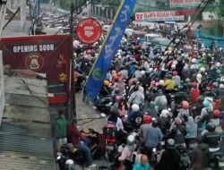 Siang Tadi, Jalur Puncak Bogor Macet Parah! Polisi Desak Wajib One Way