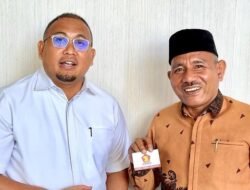 **Safni Buka Jendela Gerindra, KTA dari Andre Rosiade: Guncangan Baru di Medan Politik Sumbar**