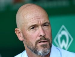Ten Hag: Kandidat yang Bisa Bawa Wolves ke Puncak