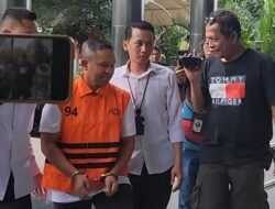 Gubernur Riau & Anak Buah: KPK Terangkan Arahan Mengerikan Nurut 1 ‘Matahari’!