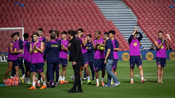 Barcelona Akhirnya Kembali ke Camp Nou... untuk Latihan - Update 3