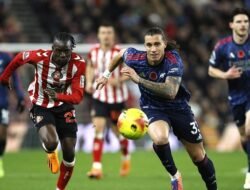 Arsenal Kecewa Dijegal Sunderland, tapi Fans Tetap Berharap!