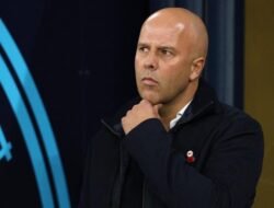 Kekalahan Liverpool dari City, Slot Tidak mau Bicara Juara