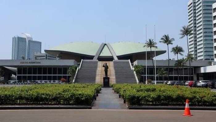 Paripurna Pengesahan RKUHAP Dijadwalkan Besok, Pimpinan DPR Berikan Klarifikasi