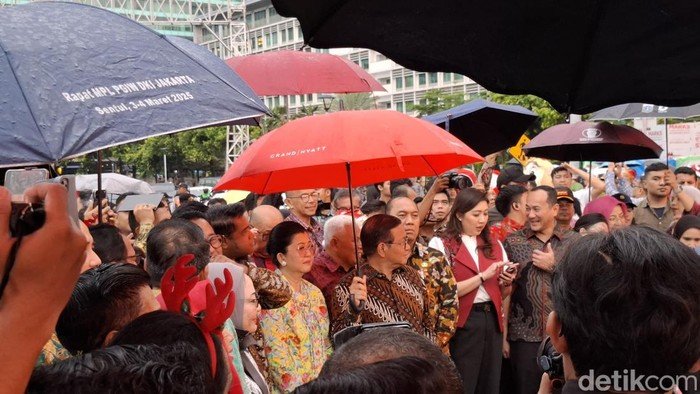 Pramono Kick Off Christmas Carol Colossal, Doakan Korban Terra Drone - Update 2