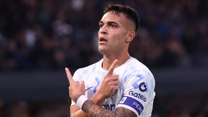 Lautaro Martinez Dinilai Bersaing di Atas Dengan Trio Superstar Bola