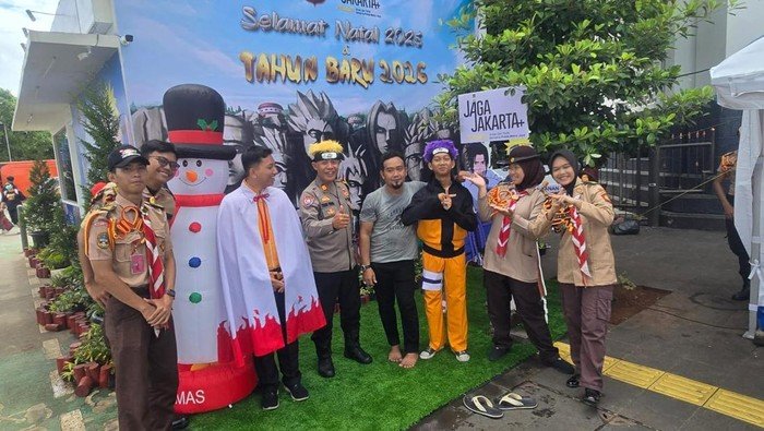 Unik, Polisi Cosplay Jadi Naruto Sapa Pengunjung Kota Tua Jakbar - Update 2