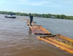 Satuan Khusus Polres Meranti Tangkap 10 Ton Kayu Ilegal di Sungai Dadap