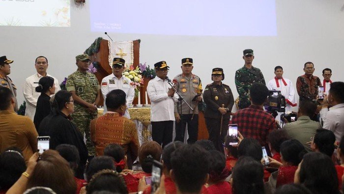 Kapolda-Gubernur Banten Bersama Forkopimda Cek Ibadah Natal, Pastikan Keamanan di Kota Serang