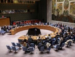 Cap ‘Koboi’ untuk Trump: Gempuran Internasional dari Timur ke Timur?