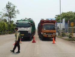 Gempita Truk ke Pelabuhan, Polisi Siapkan Strategi Baru Contraflow
