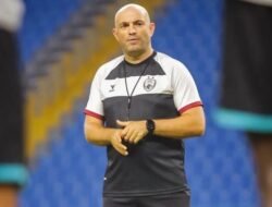 Persebaya Buka Pintu untuk Pemain Asing Baru, Targetkan Perbaikan Bernardo Tavares!