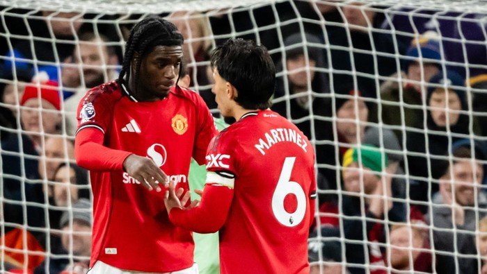 [Dorgu Beraksi, Manchester United Raih Kemenangan Tanpa Bocor]