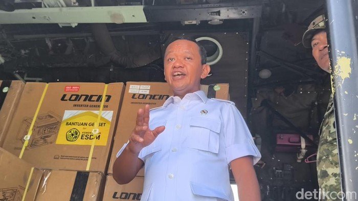 Kirim Genset ke Aceh, Bahlil: Masih Ada 35 Ribu Rumah Belum Teraliri Listrik - Update 2