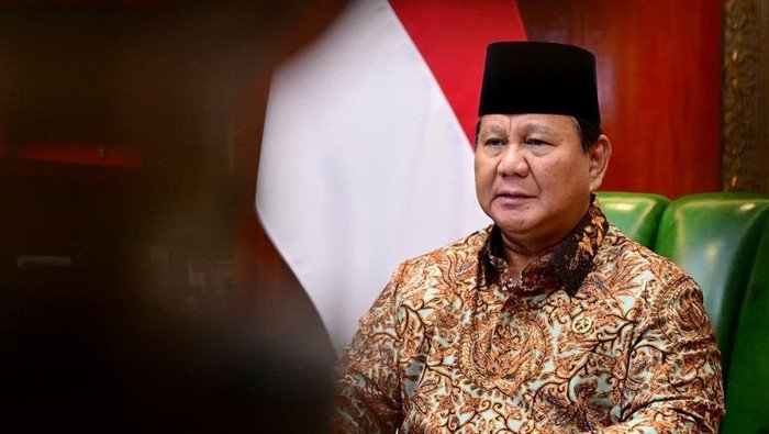 Saat Prabowo Ajak Didit Sambangi Open House Natal di Rumah Kapolri - Update 3