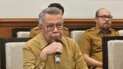 Sampah Bertabur di Ciputat, Walkot Jelaskan Langkah Bertahap