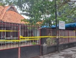 “Surabaya Guncang, Ormas Dihancurkan: Polisi Segel Kantor atas Dugaan Mafia Tanah”