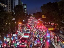 Banjir di Jalan DI Pandjaitan Belum Juga Surut, Malam Ini Lalin Macet!