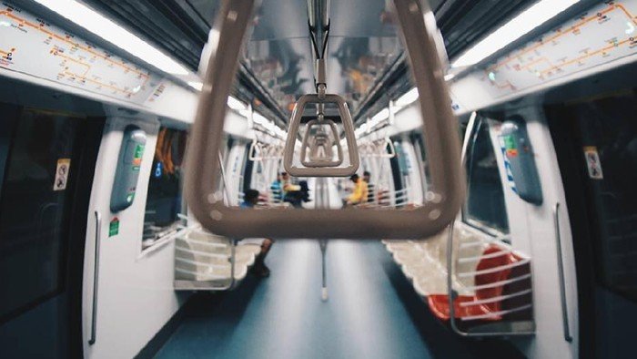 Penumpang MRT Tunjukkan Pesan Cabul ke Remaja, Berujung Dipenjara: Tragedi yang Tidak Terduga di Transfortasi!