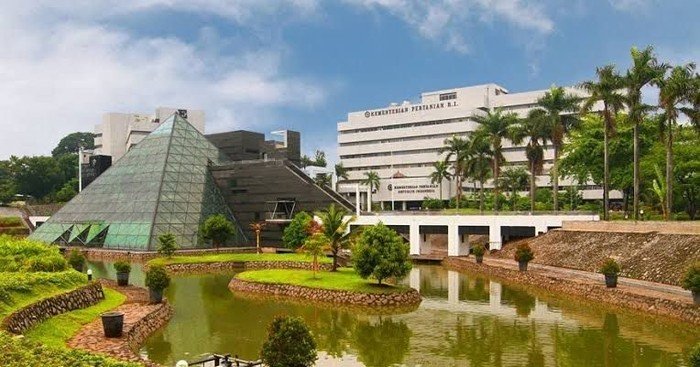 Dari Polda Metro Jaya ke LN, Korupsi Indah Megahwati Jadi Pusat Perhatian!