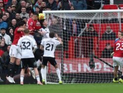 “Roma Casemiro Bantu MU, Fulham Kehilangan Momentum di babak Pertama”