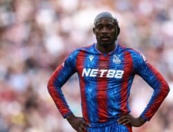 AC Milan Batal Datangkan Mateta dari Crystal Palace, Mimpi Rekrutan Baru Tumbang