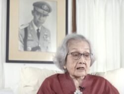 Dari Eyang Meri ke Jenderal Hoegeng: Teladan Sederhana yang Menyebutkan Kebesaran