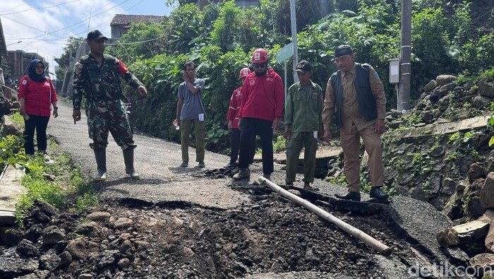 [Rusaknya 104 Rumah hingga Pondok Pesantren di Tegal, Tanggapan Pemerintah Dinilai Lambat]