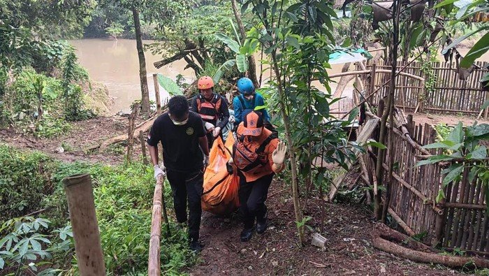 Tragedi Mengerikan Pekerja Jembatan di Bogor: Ditemukan Meninggal di Sungai Cisadane