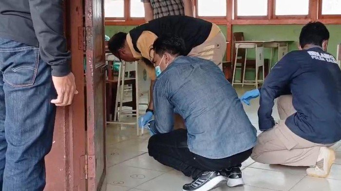 Siswa Lempar Bom Molotov ke SMP di Kalbar Diduga Dipicu Masalah Keluarga - Update 1
