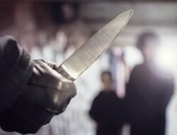 Ngeri, Murid Tikam Gurunya 3 Kali hingga Kritis: Kasus Brutalitas di Dunia Pendidikan yang Menghantui