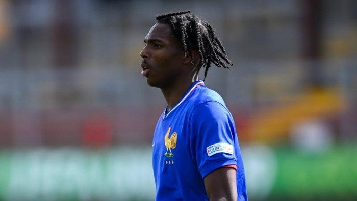 Liverpool Dicap Bodoh, Beli Bek Muda Rp 1,4 Triliun, Apakah Nilainya Sebanding?