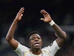 Belum Puas dengan Benzema, Al Hilal Intip Peluang Rekrut Vinicius – Update 4