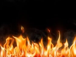 Siksa Api di NTT: Rumah di Sikka Terbakar, Diduga Tindakan ODGJ