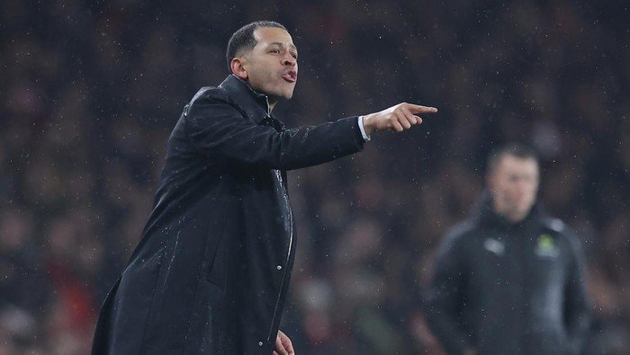 Rosenior Meledak, Tuding Arsenal Tak Hormati Chelsea, Menceburi Perseteruan di Liga Inggris