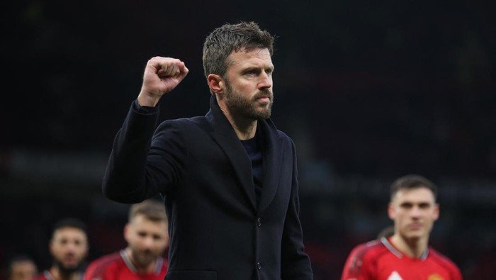 Masa Depan Carrick yang Belum Jelas Tak Ganggu Fokus Pemain MU - Update 2