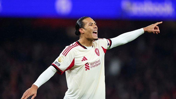 Krisis Mental Pemain Muda: Van Dijk Balas Kritik Pundit